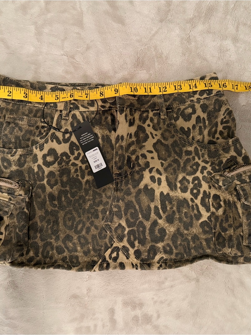 Fashion Nova Leopard Print Cargo Mini Skirt in Brown and Black - Picture 3 of 4